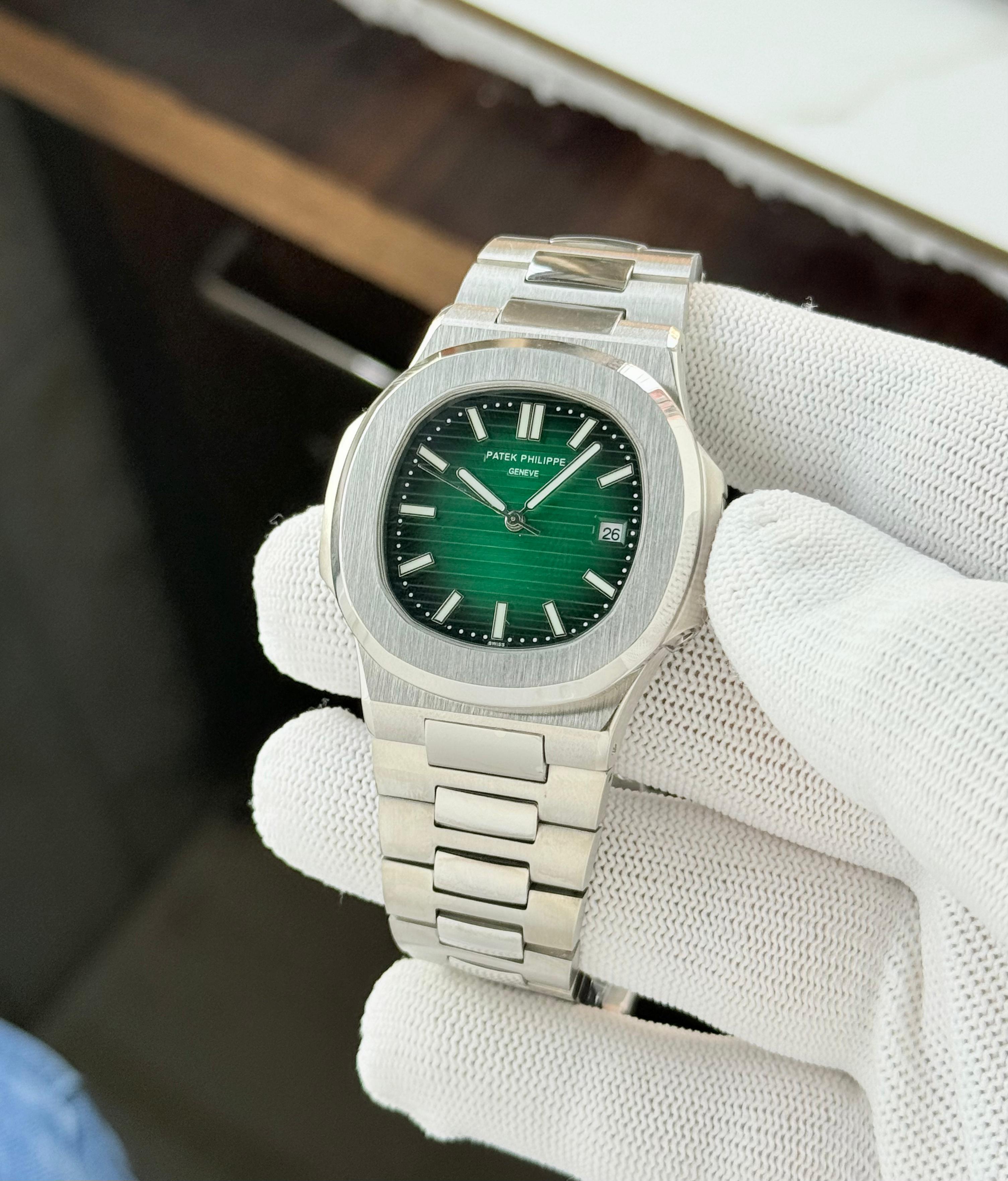 Patek Philippe Nautilus Automatic For Men